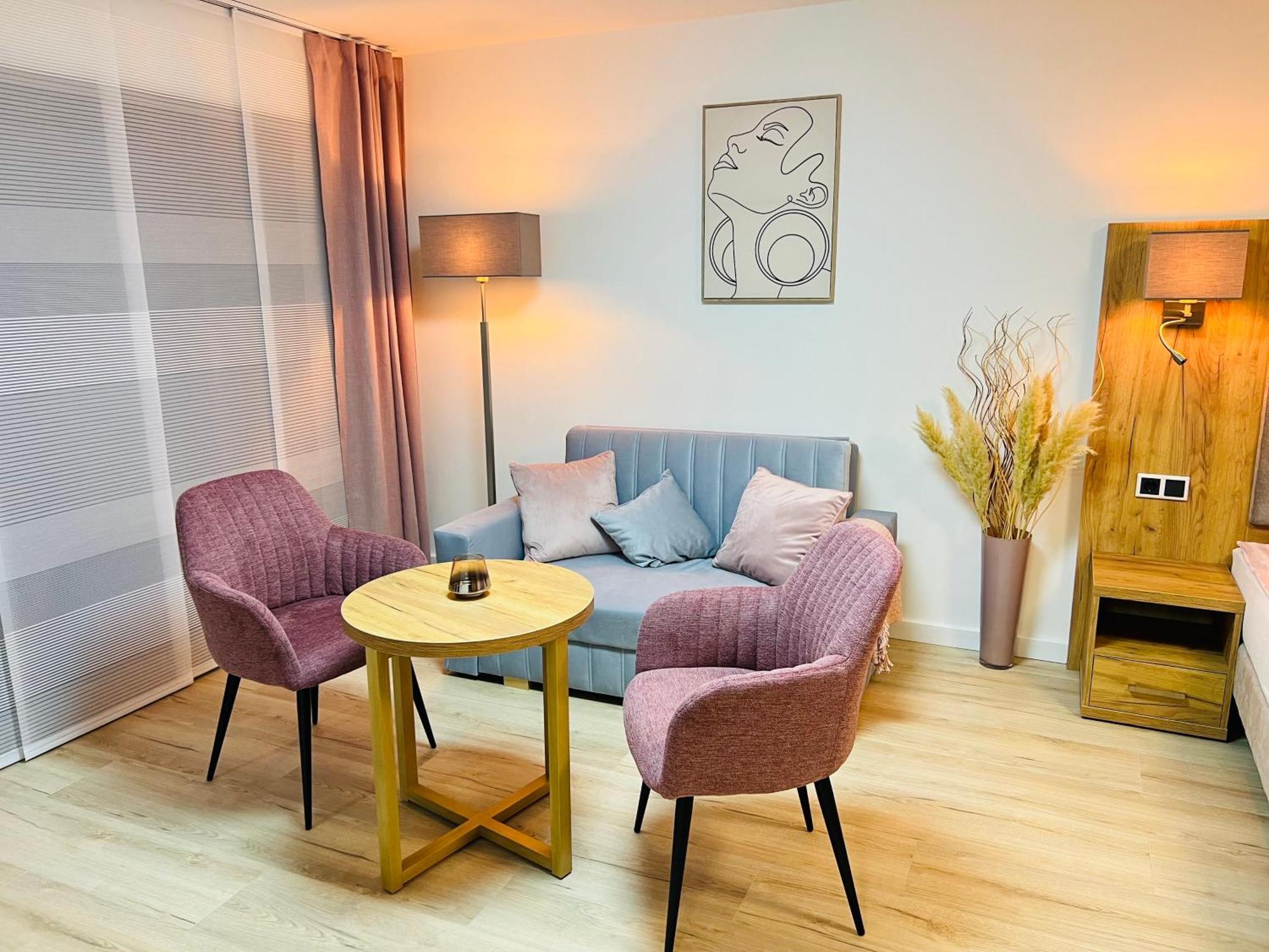 Apartment -Amalia- Mit Klimaanlage & Ueberdachte Terrasse Ergersheim Luaran gambar